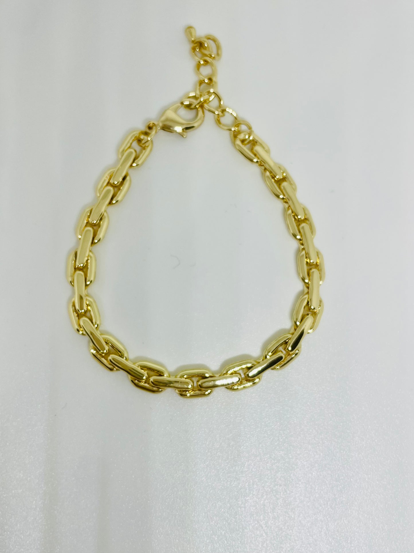 Link gold bracelet